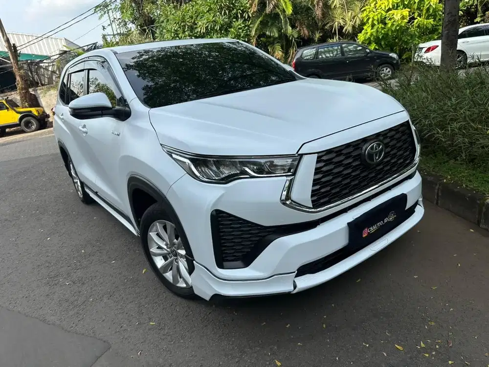 Toyota Innova Zenix V Hybrid Modelista 2023 Hitam