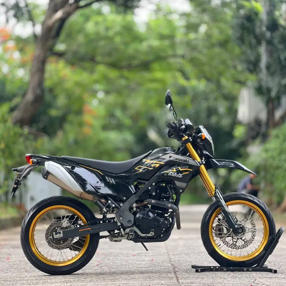 KAWASAKI KLX 230 SM HITAM 2022 KM 1K PAJAK PANJANG SIAP GASPOL