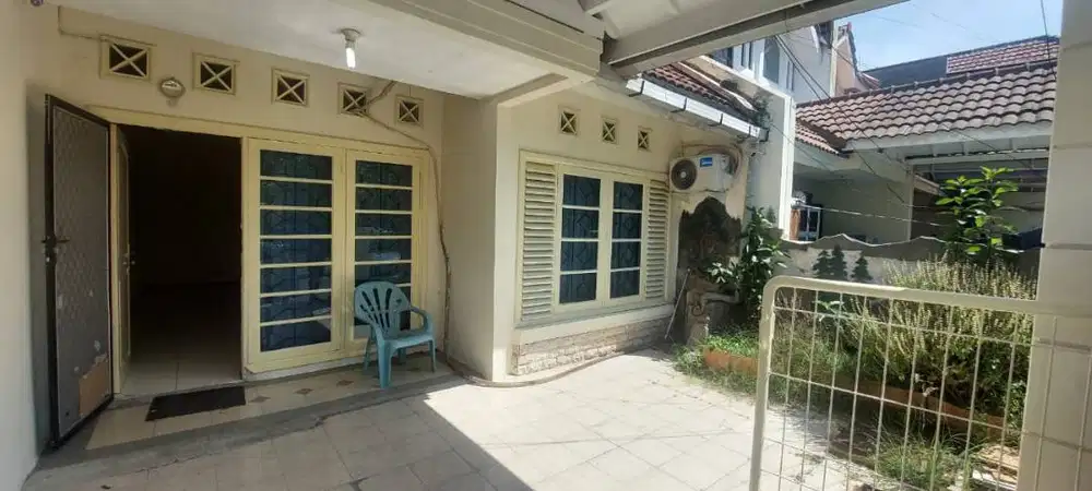 Dijual Rumah Pantai Mentari 2 Lantai Siap Huni Bagus Terawat