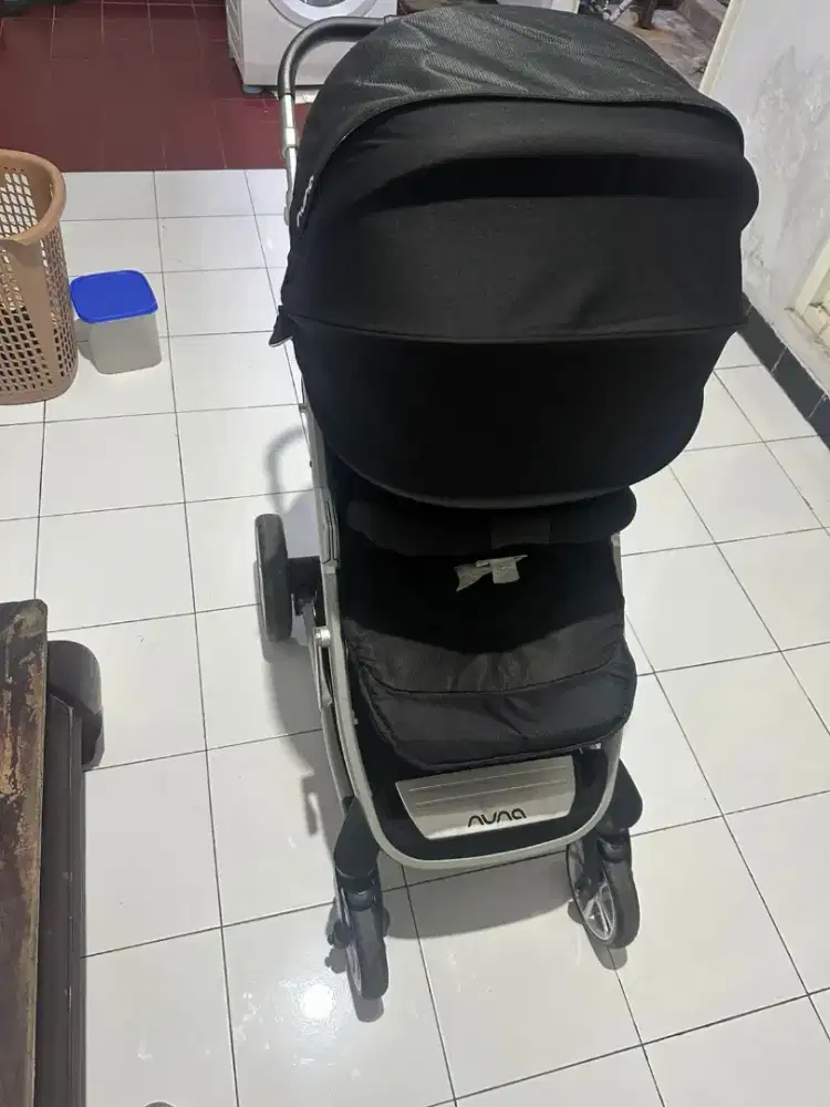 Dijual stroller nuna tavo caviar