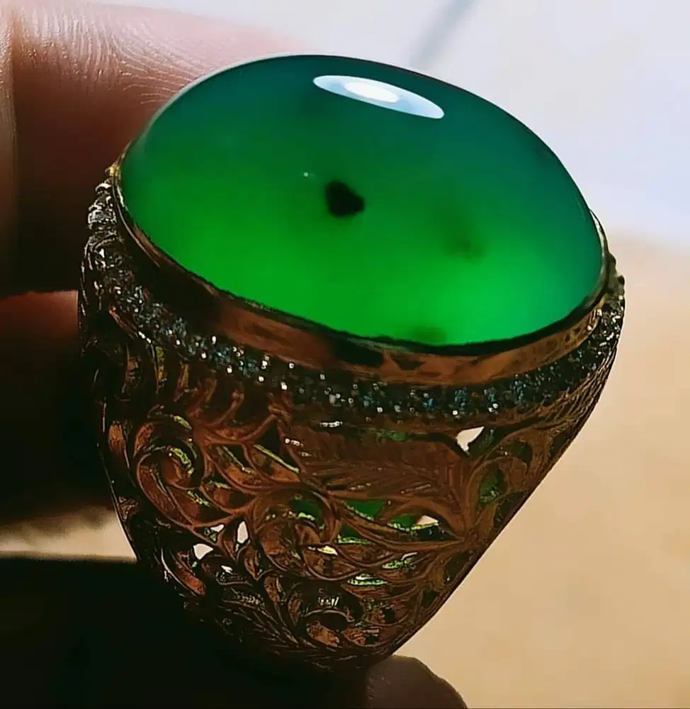 Batu Bacan Gulau Green Kristal HQ BC101 Giwang No Mangkok Ikatan Perak