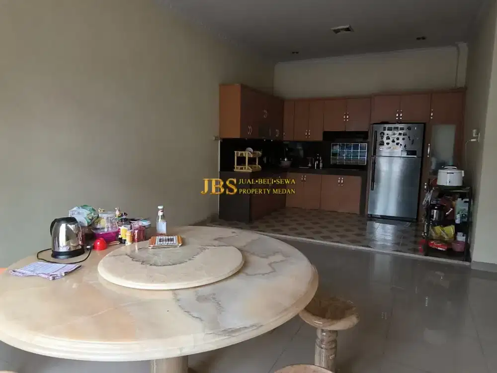 Dijual Rumah Hook 2 Tingkat Siap Huni di Komplek Cemara Hijau Jalan Metal