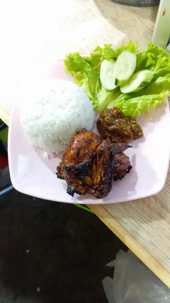 Lowongan nasi goreng dan ayam bakar