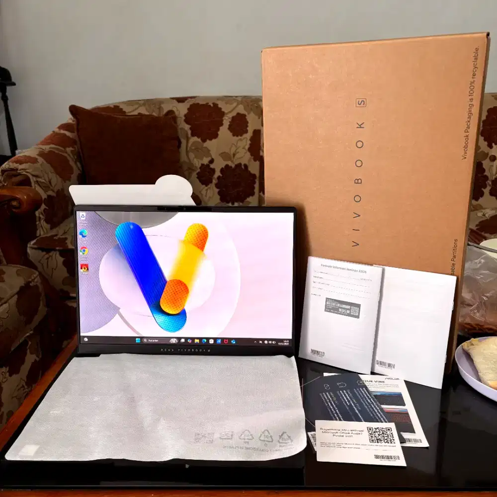 Laptop Core Ultra 7 Asus S14 Oled ringan bs gaming bkn rtx 4060 5070