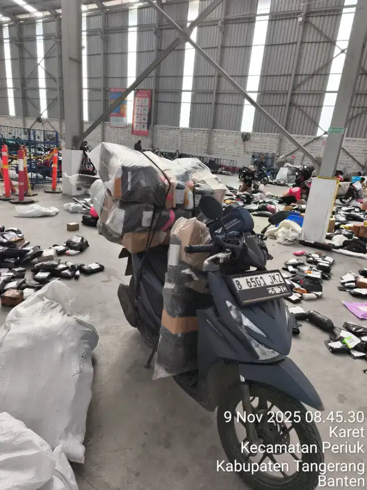 Lowongan kurir motor SIM C