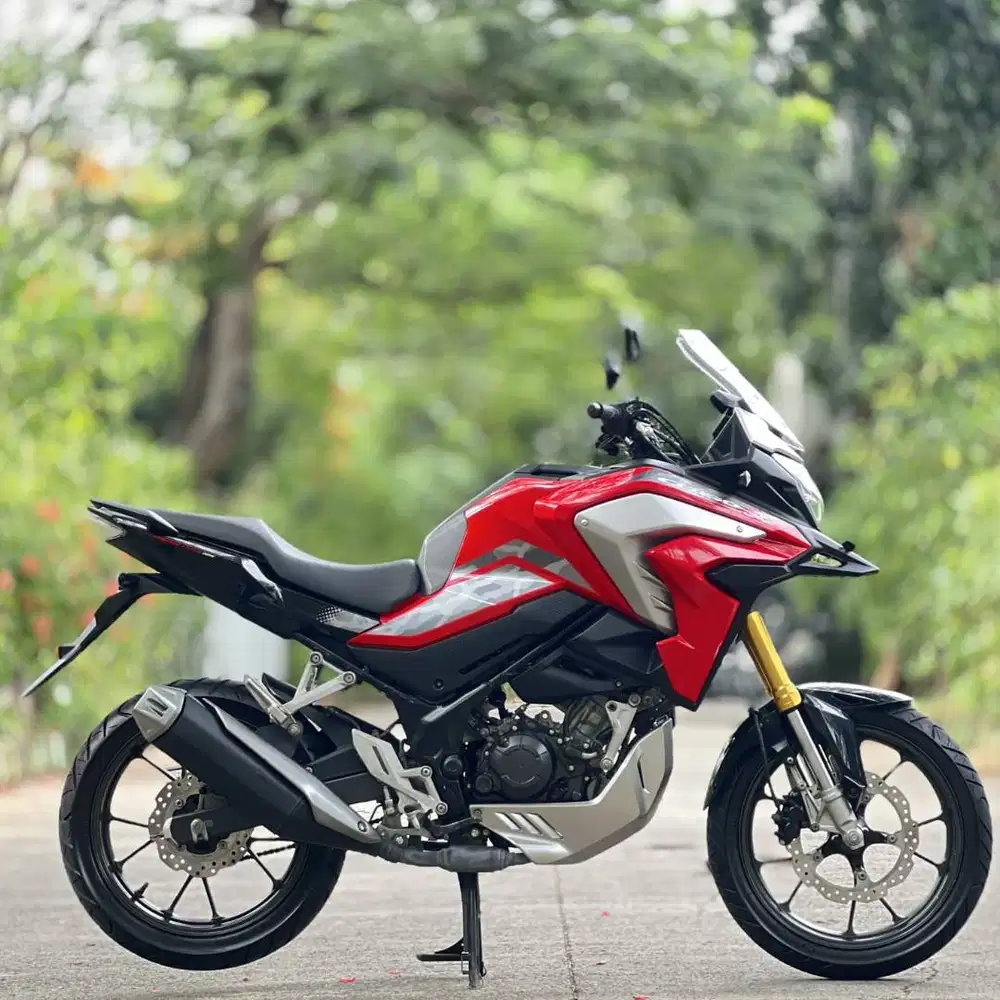 HONDA CB150X MERAH SILVER 2022 KM LOW PAJAK PANJANG SIAP TOURING
