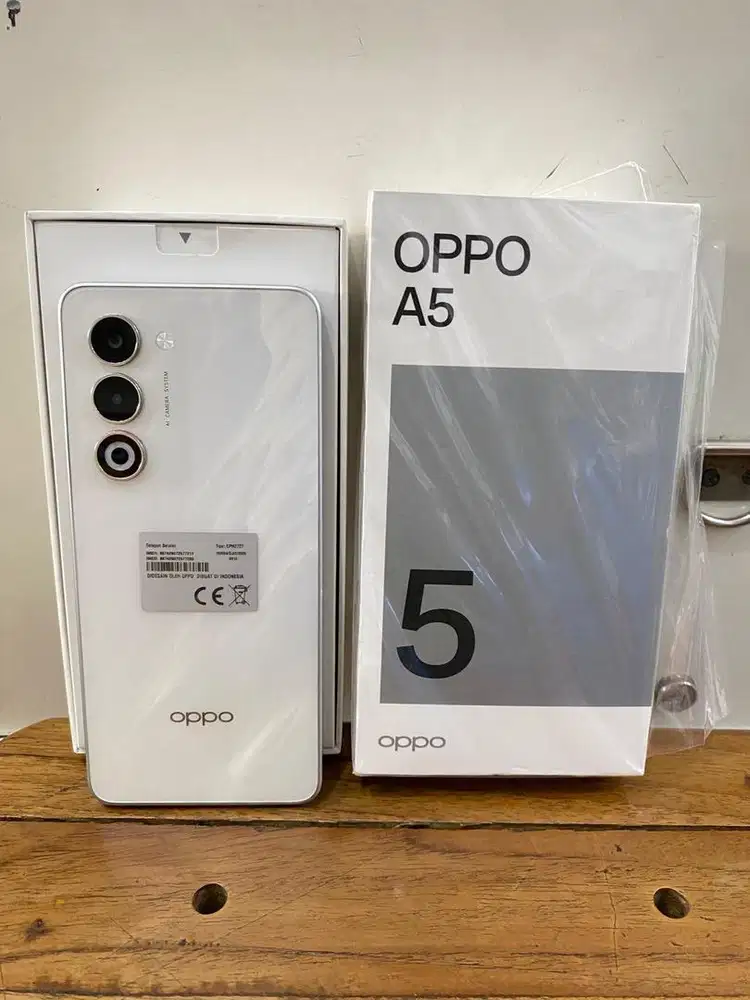 Oppo A5 2025 8/128 grs 07/2026 like new full original