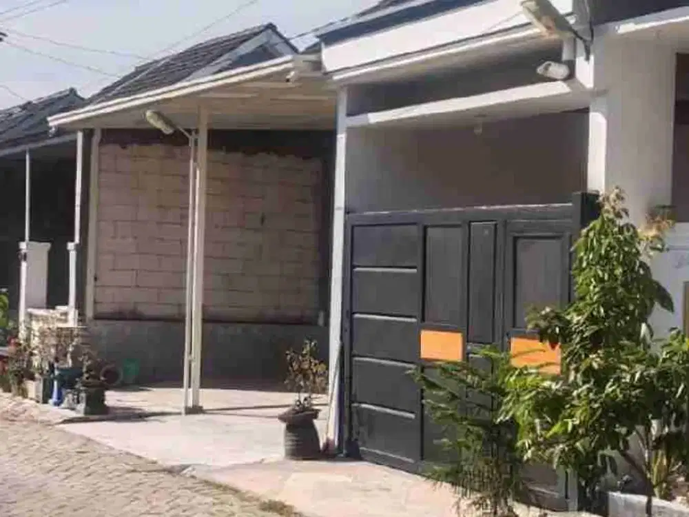 Dijual rumah di Sukodono Angaswangi