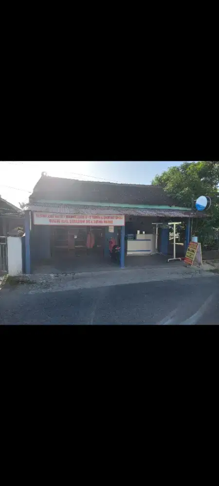 Oper kontrak kios di ngestiharjo