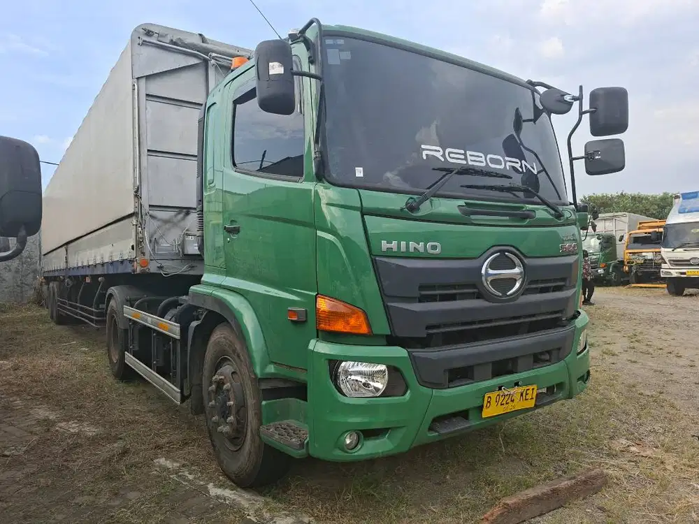 HINO RANGER SG 280 TH + TRAILER BIG MAMA 45 FEET