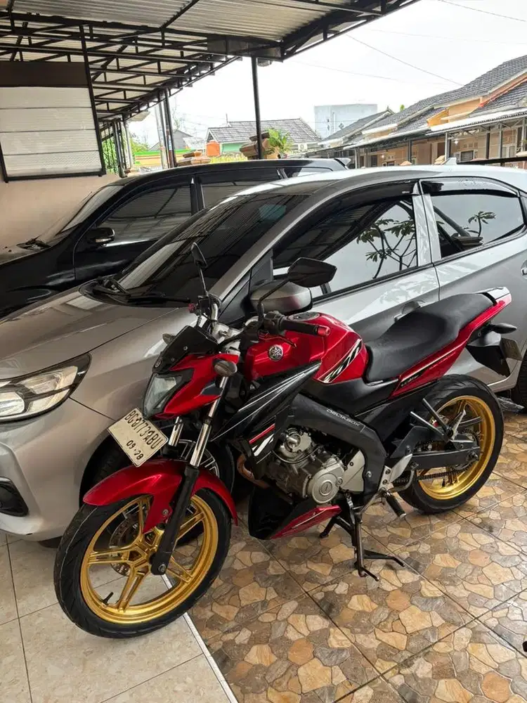 YAMAHA VIXION ADVANCE TAHUN 2015