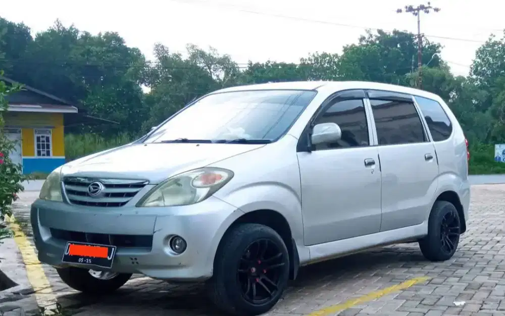 Jual Mobil Xenia Siap Pakai