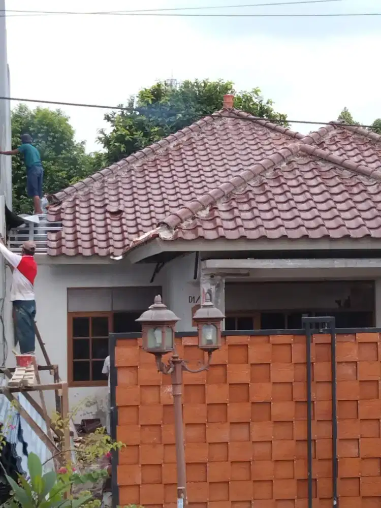 Baja ringan dan atap genteng keramik kanmuri warna natural