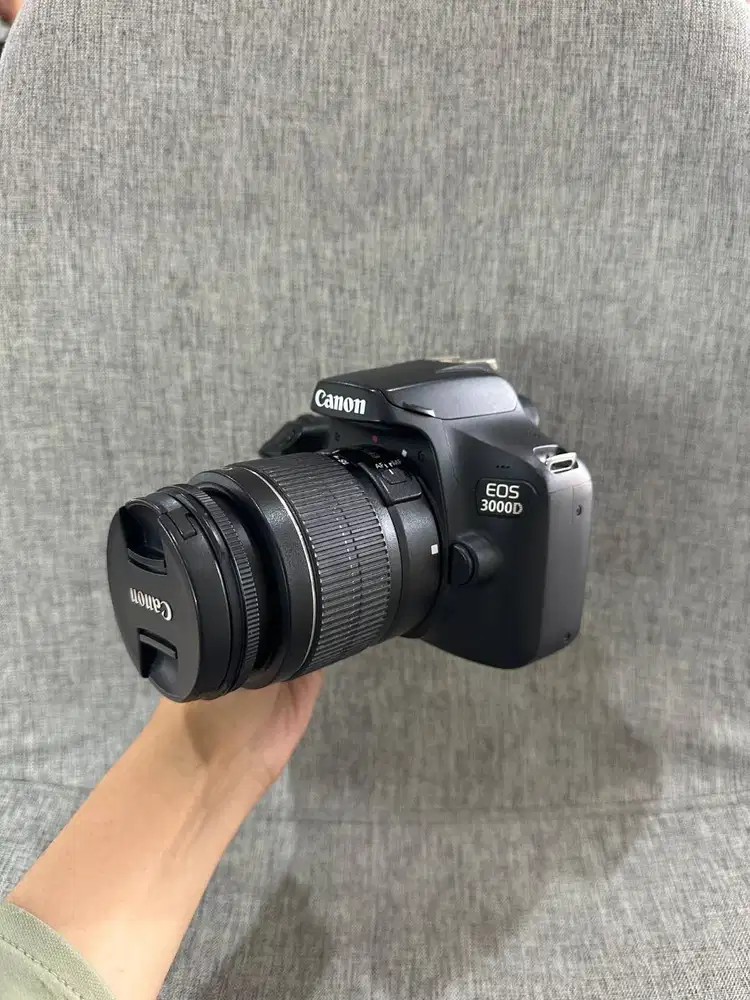 KAMERA CANON 3000D + KIT