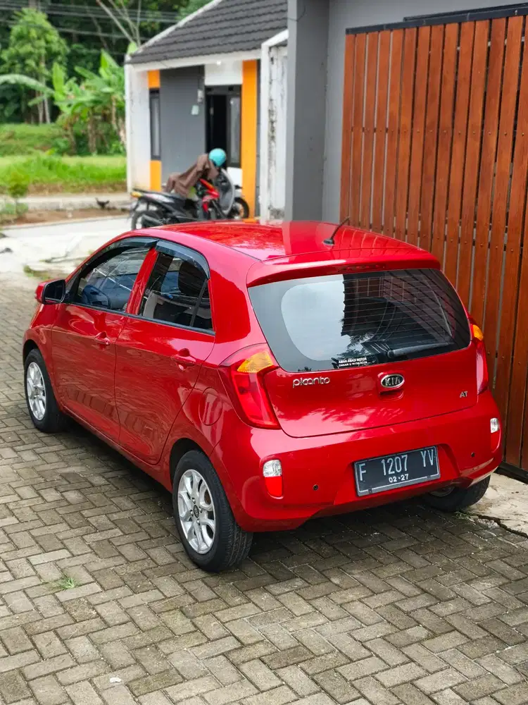 Kia All New Picanto 2012 AT