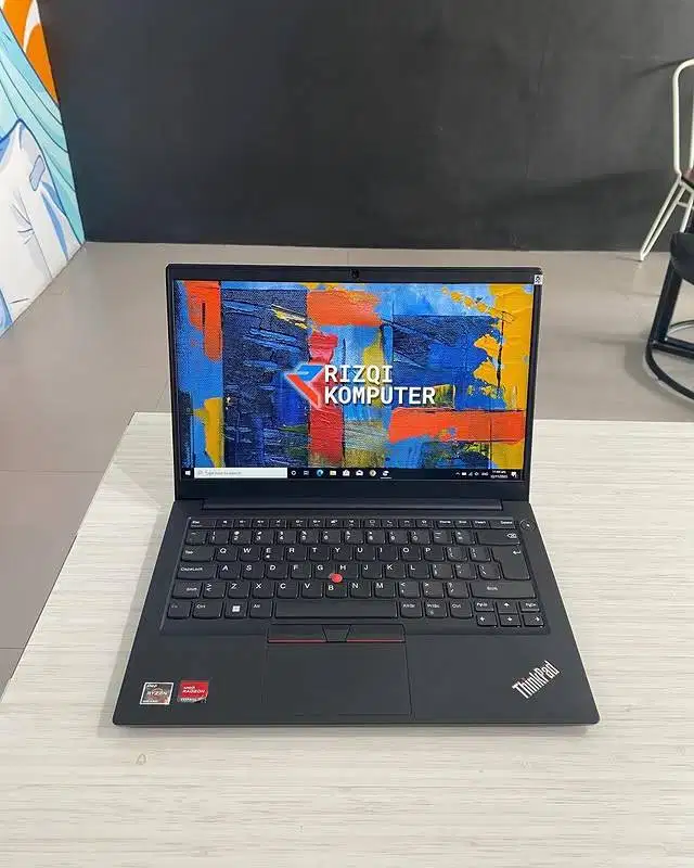 Lenovo Thinkpad E14 Gen 3 AMD Ryzen 3-5300U Ram 8GB SSD 256GB