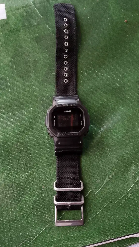 Casio type DW6500BBN
