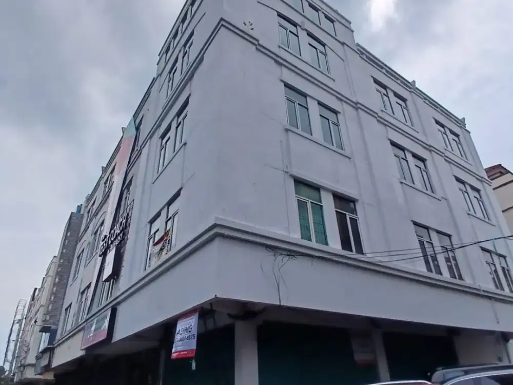 Ruko Baru Renovasi Strategis Posisi Hook Mega Galaxy