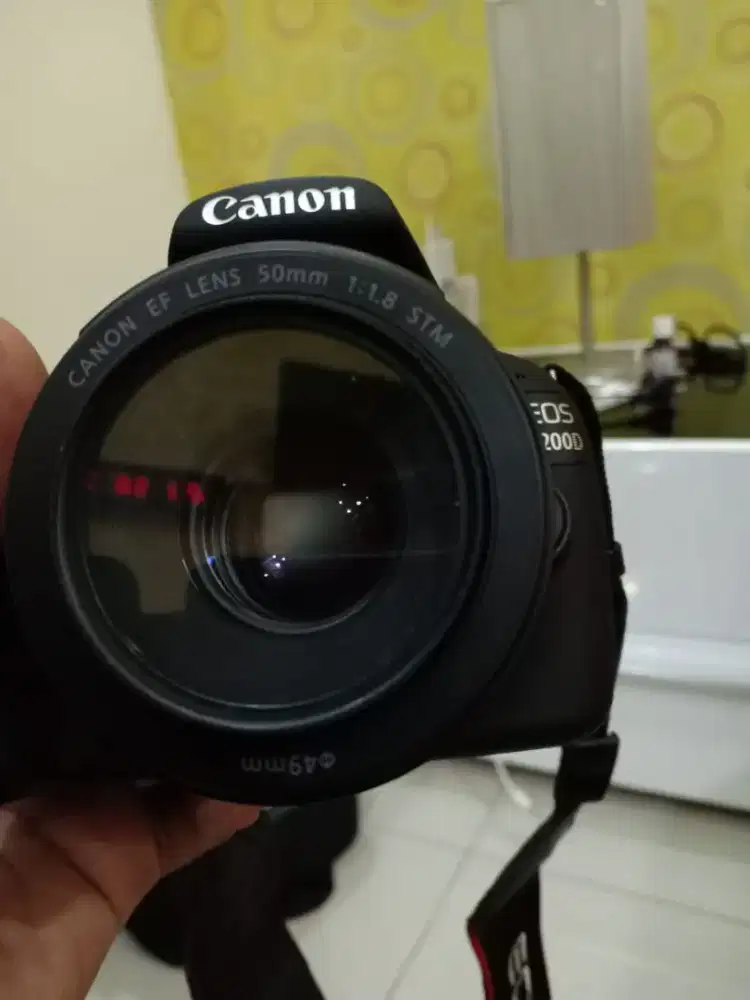 JUAL CAMERA CANON EOS 1200D 2 LENSA TELE & BOKEH