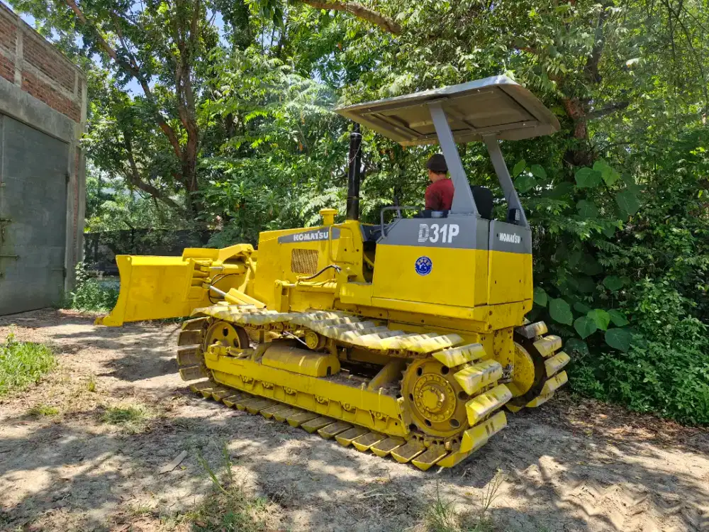 Bulldozer Komatsu D31P-20