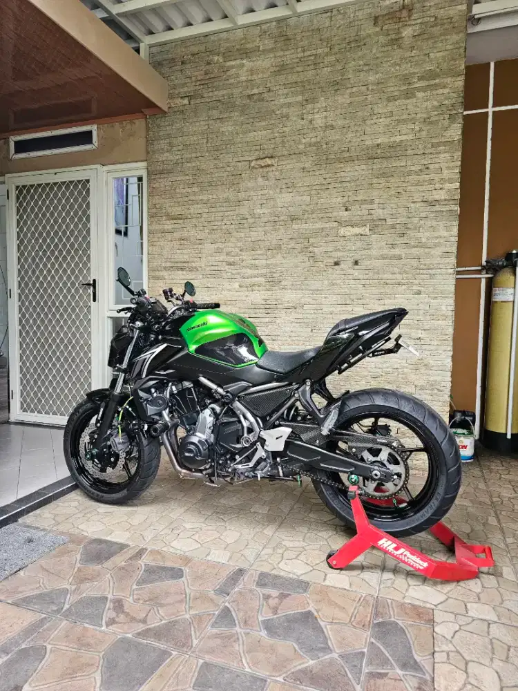 Kawasaki Z650 2017 Hijau plat W