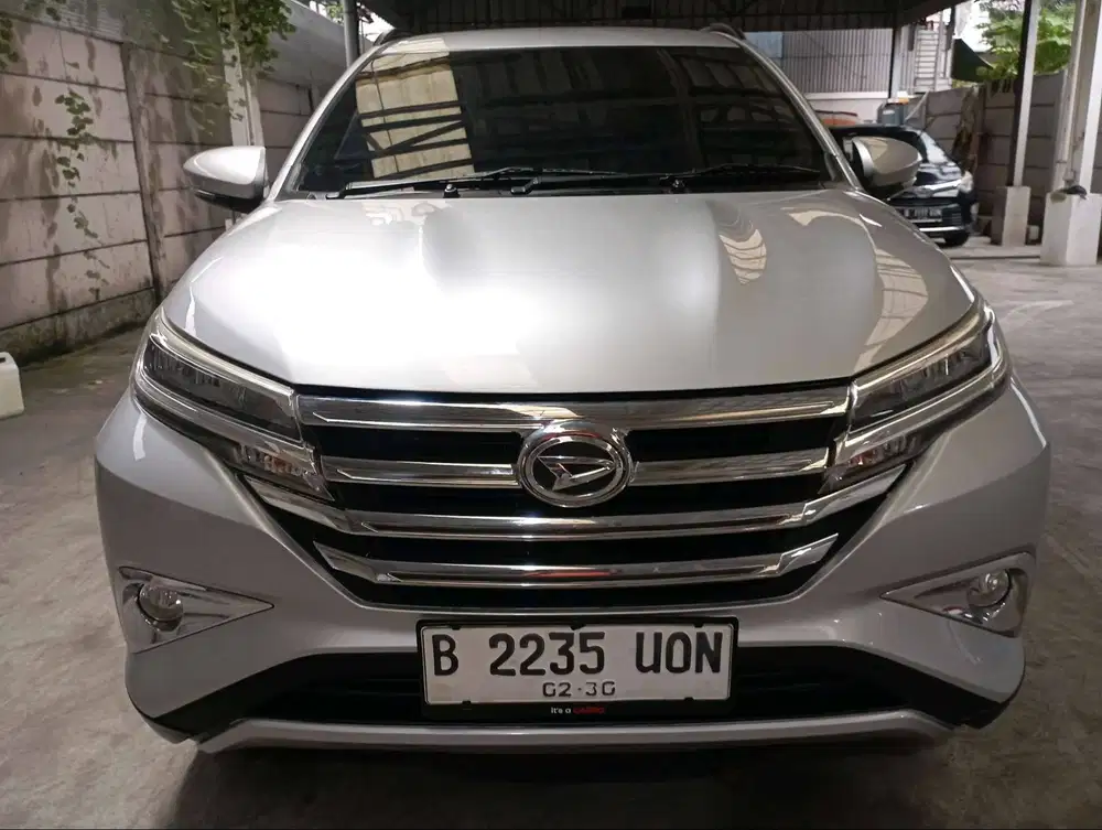 Daihatsu Terios R AT 2019 Silver PREMIUM B2235UON