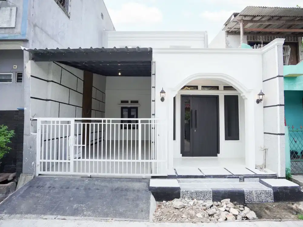 Rumah Hadap Utara 14 Menit ke Plaza Metropolitan SHM Siap KPR J-36768