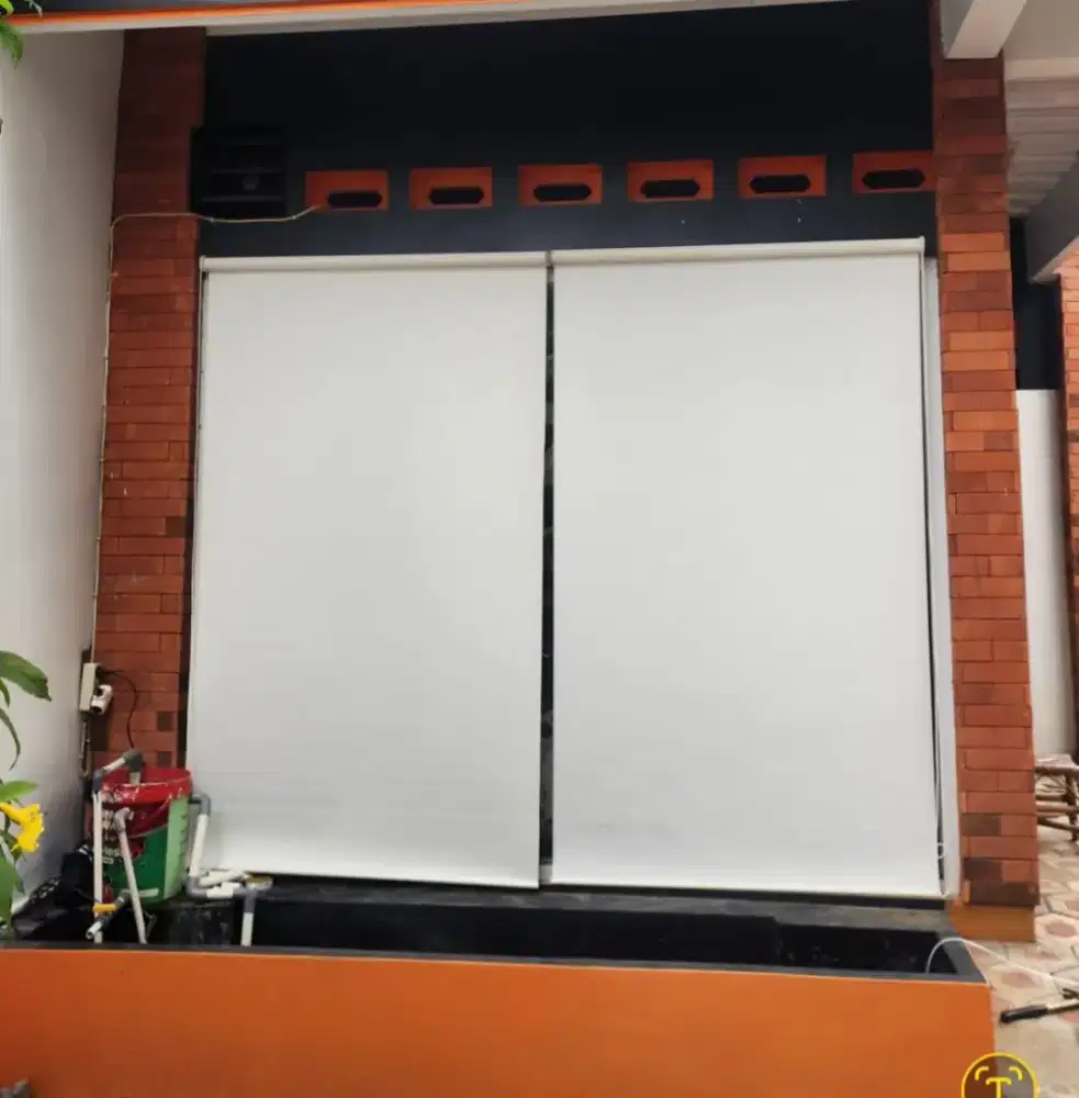 Roller blind indoor outdoor second