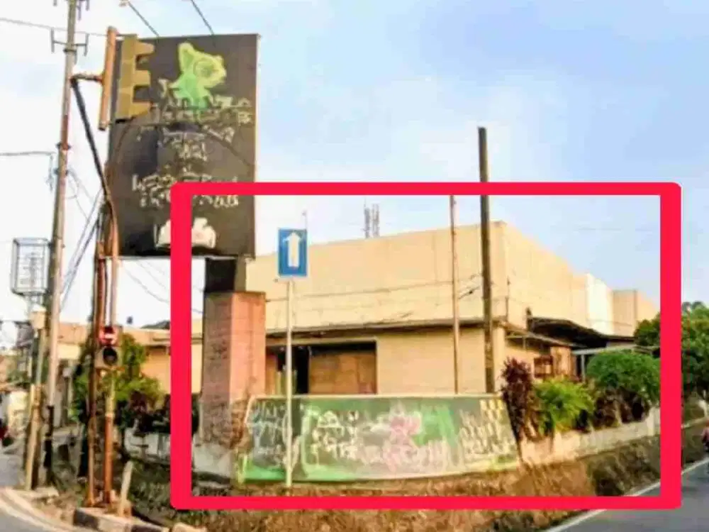 Jual Bangunan Hitung Tanah di Lokasi Strategis Lebak Bulus Luas 1.500m²