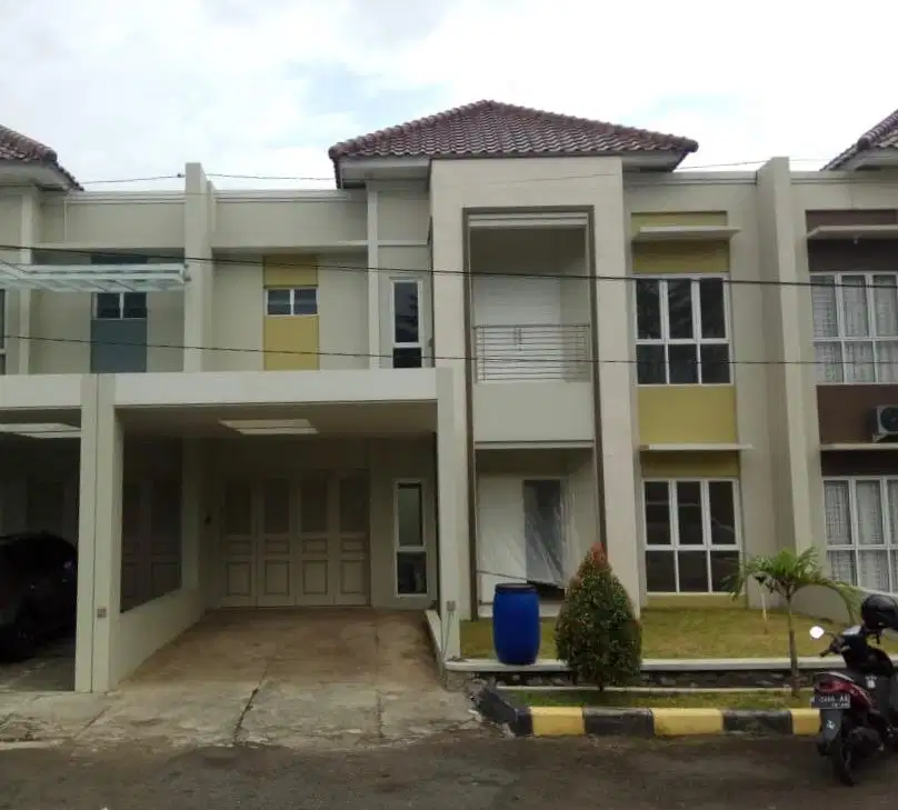 Dijual Rumah 10x20 Mewah Minimalis di Rafless Residence (baturaden)
