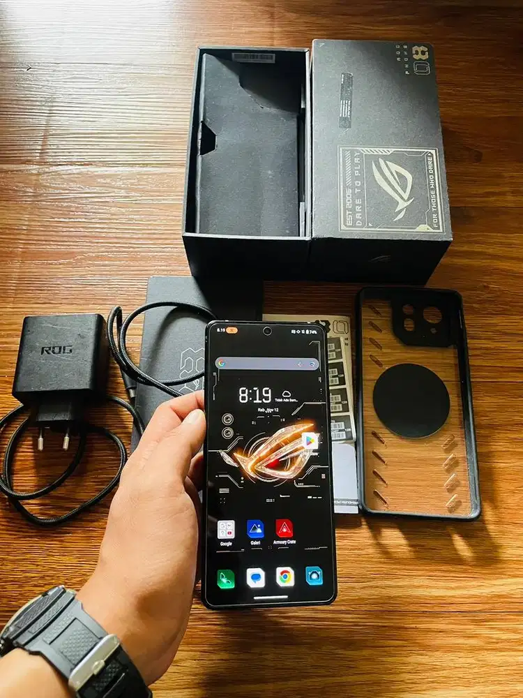 Asus ROG 8 12/256 gb fullset ori normal