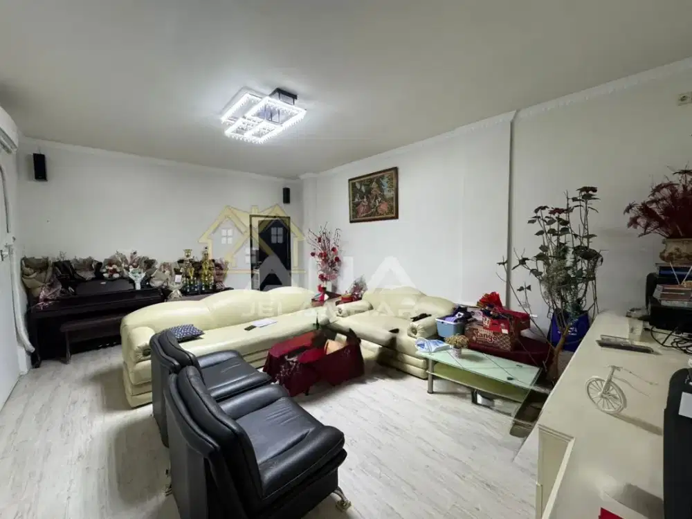 ANA RUMAH UK 4.5X16.2M DI KOMPLEK RUKO PANGERAN JAYAKARTA