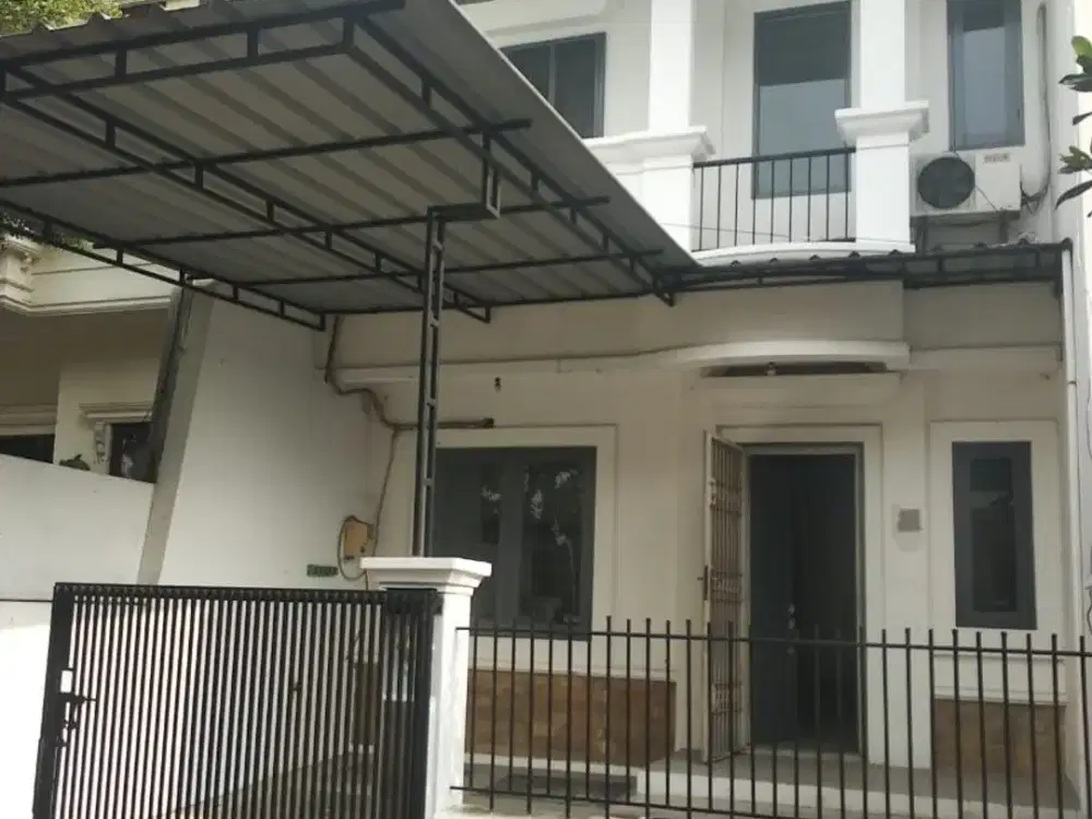 Sewa Rumah Siap Huni 2 Lantai di Villa Permata Gading Dengan Pagar Kokoh, Kelapa Gading 028