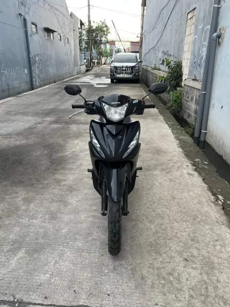 Honda Revo injeksi th 2017