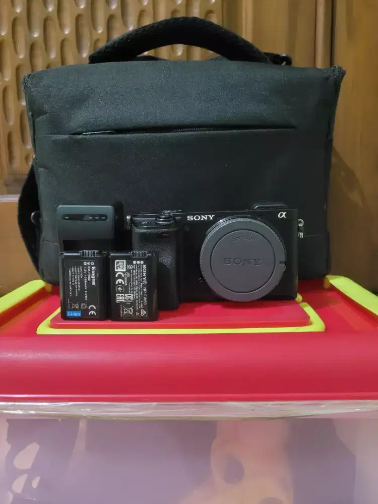 SONY a6400 MULUS!! MURAH!! BONUS!!
