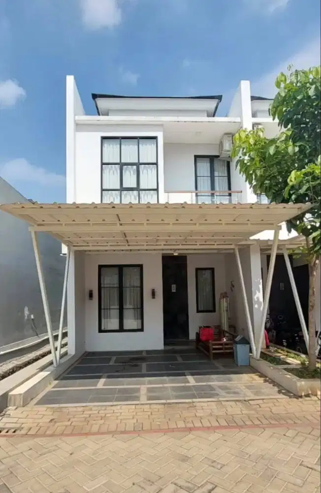 Dijual Rumah Segera Bintaro Paradiso, Sektor 3A, Sangat Strategis