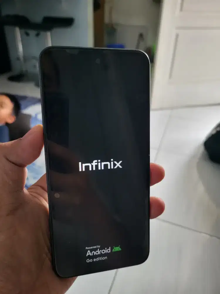Infinix Smart 9 Metallic Black 4/128