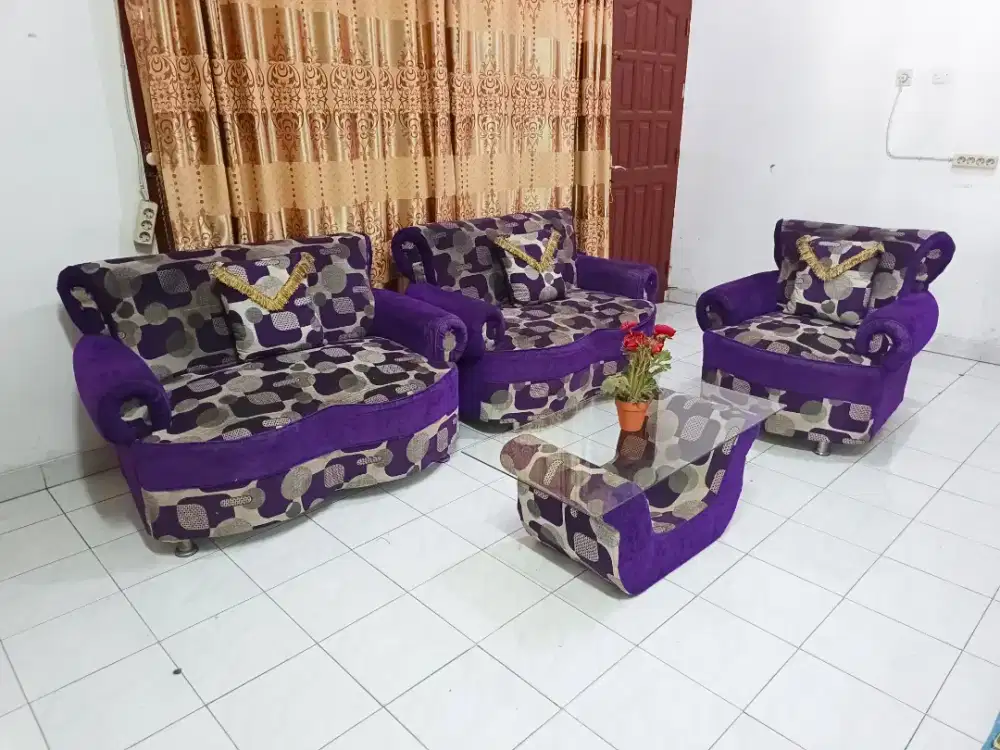 Sofa ruang tamu / set meja kursi tamu