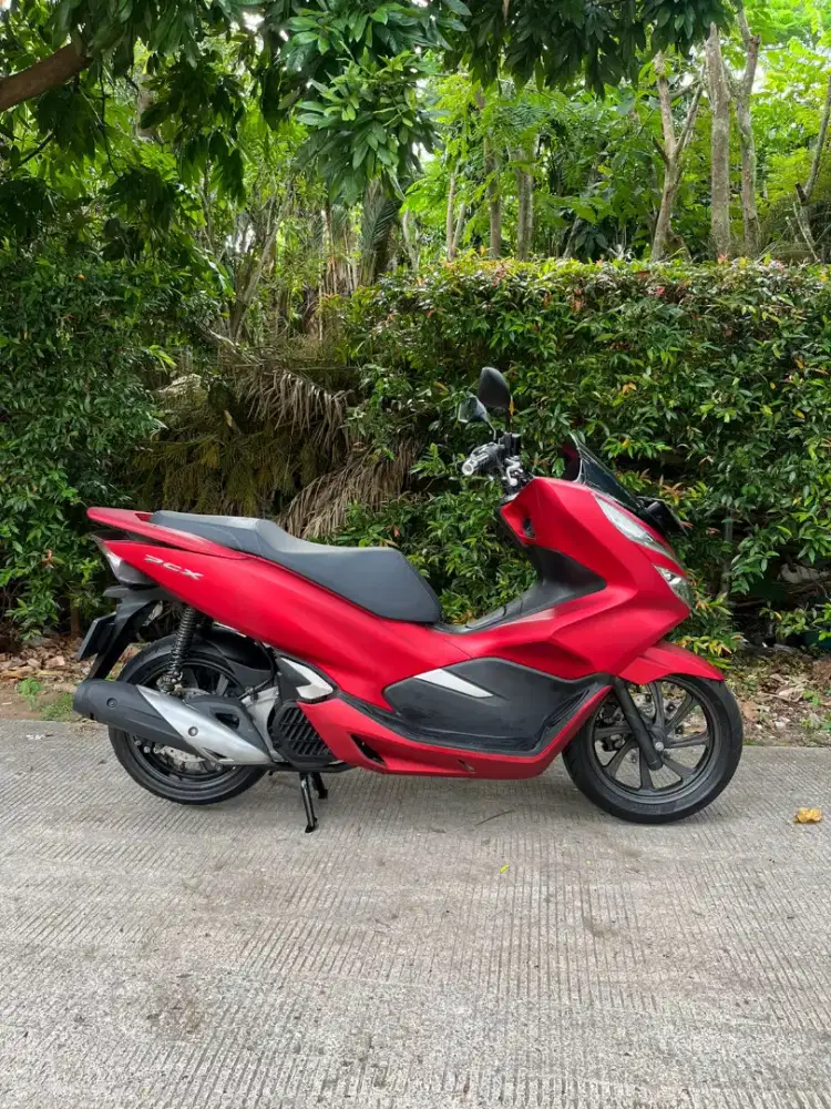 GRESS Honda PCX 150 CBS tahun 2020 Dp 500rb