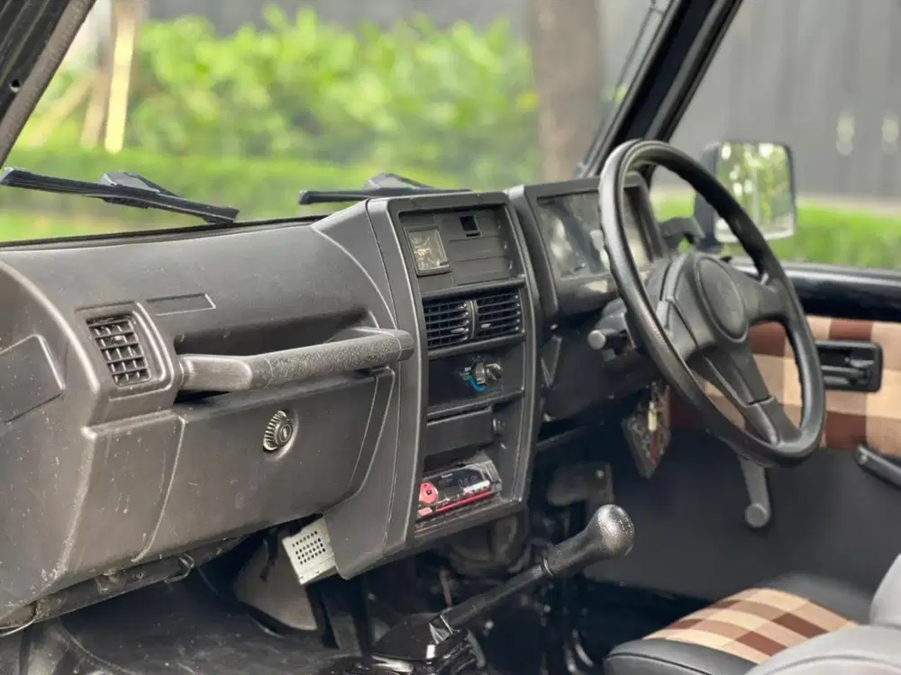 Suzuki Jimny 1992 Bensin