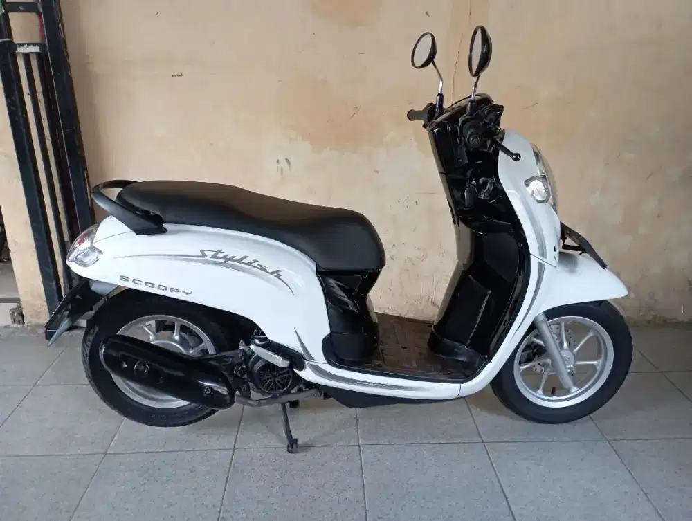HONDA SCOOPY STYLISH 2019 KONDISI BAGUS