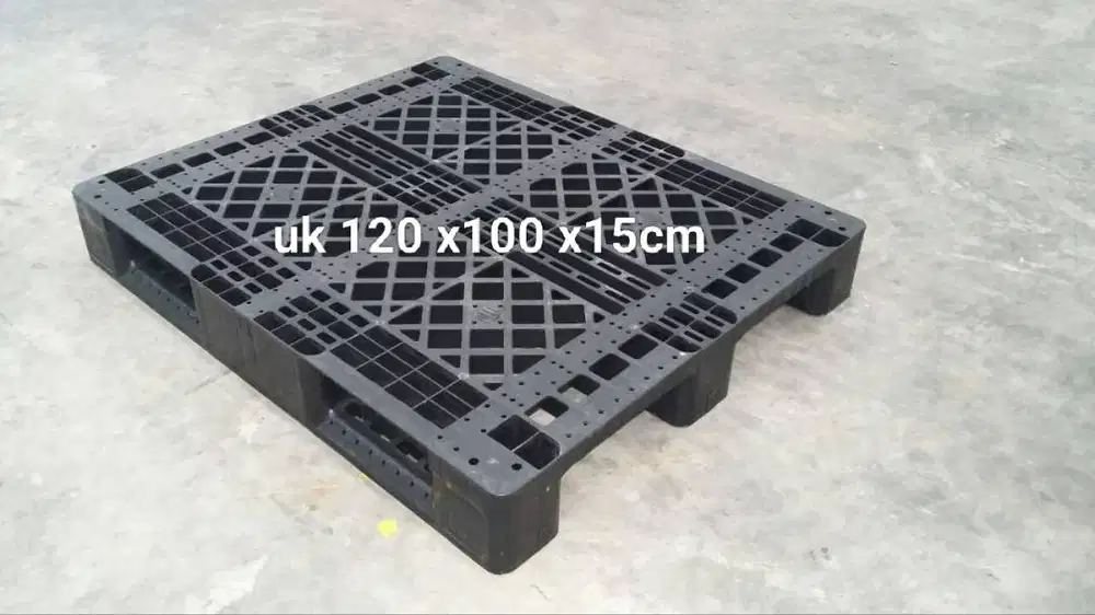 Palet plastik ukuran 120 x 100 x 15