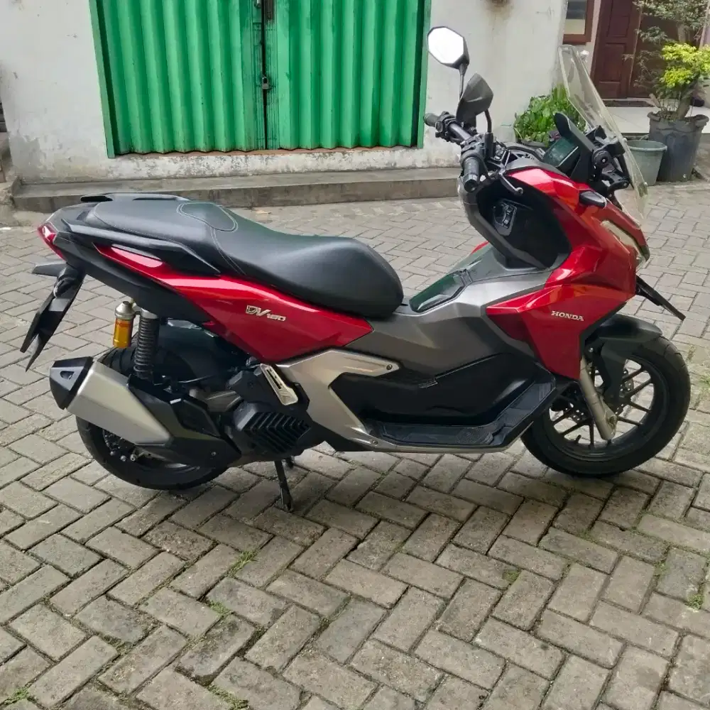 Honda ADV 160 tanpa mines