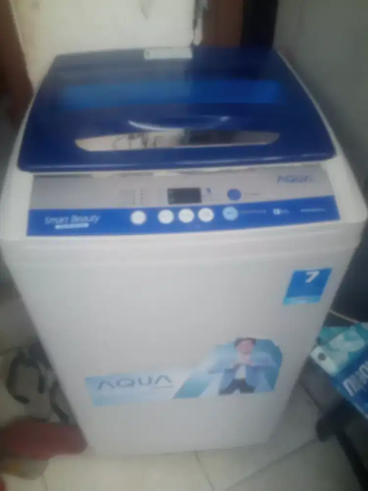 Mesin cuci 1 tabung otomatis AQUA 8kg normal siap pakai nego tipis