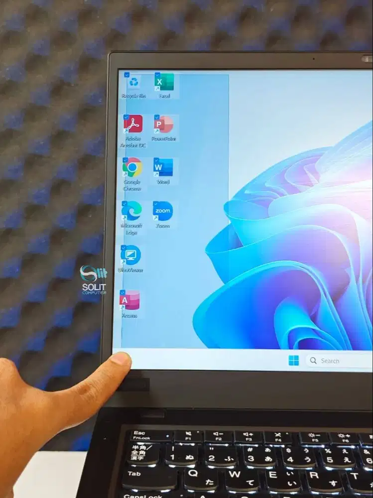 Laptop ThinkPad X1 Carbon Touchscreen i5 8GB SSD256 Dijual Murah