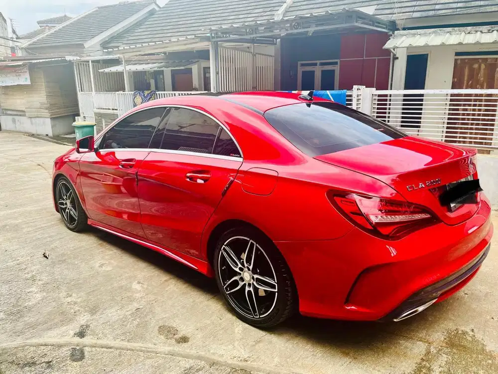 Mercedes-Benz C200 2017 Bensin