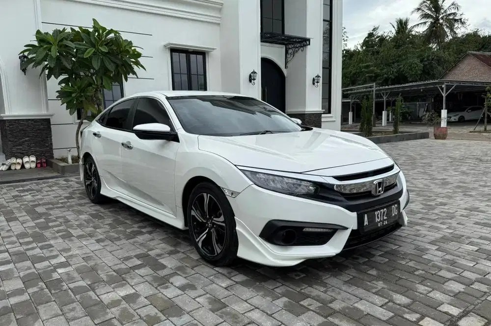 CIVIC TC ES MATIC 2018