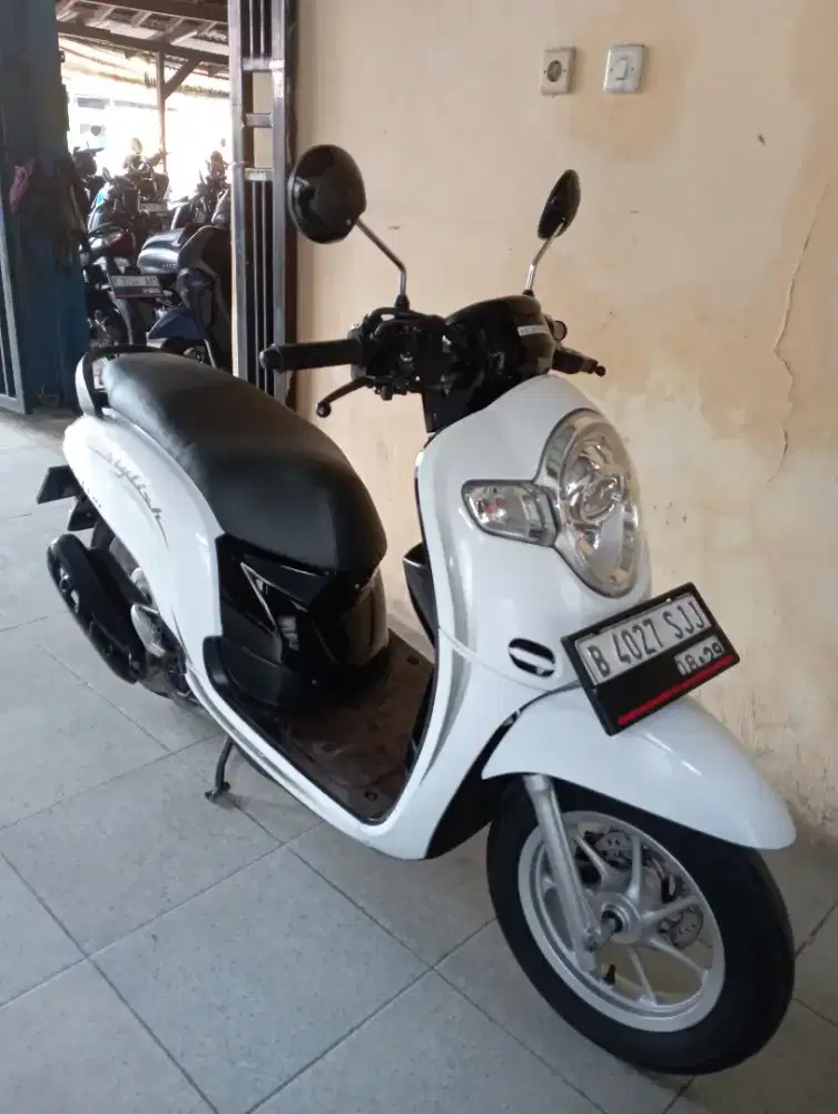 HONDA SCOOPY STYLISH 2019 KONDISI BAGUS