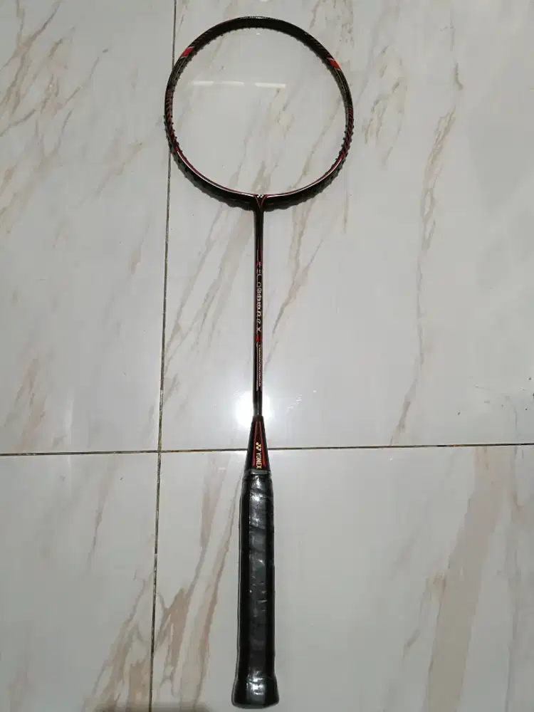 Raket Badminton Yonex
