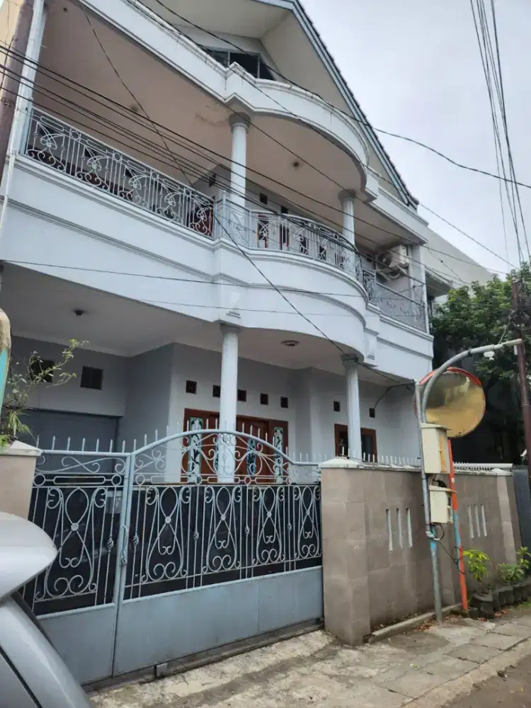 Rumah 2 Lantai Siap Huni Sayap Buahbatu-Lodaya dekat  UNLA